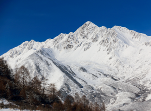 鹧鸪山滑雪、甘堡藏寨、桃坪羌寨二日游 block